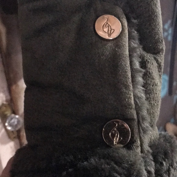 Baby phat coat - Picture 7 of 7